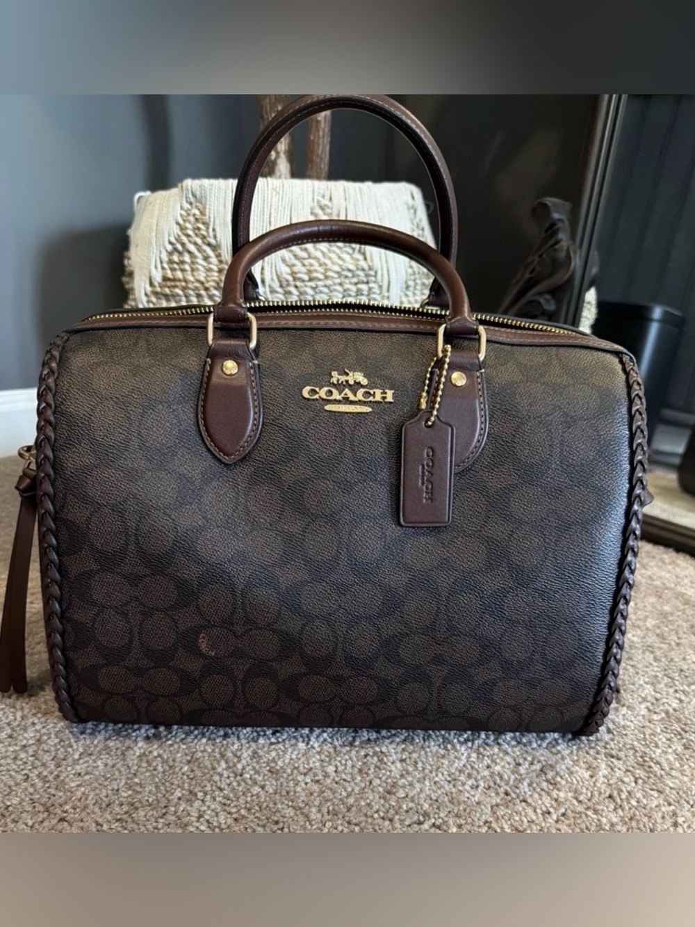 🤎New Coach Large Braided Rowan w/o tassel (Discontinued)